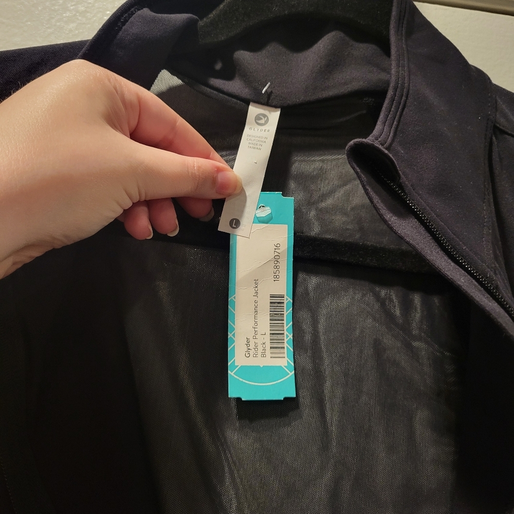 Glyder Rider Performance Jacket in Black - Picture 4 of 8